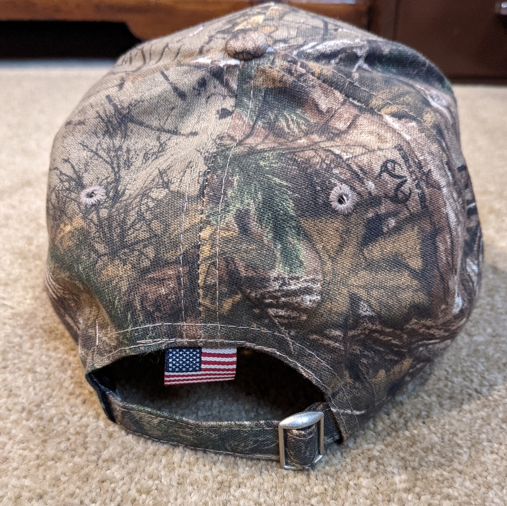 Realtree Camo hat - Picture 3 of 3